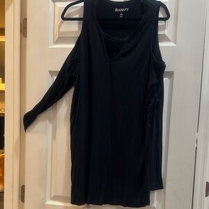 Roaman's Black Long Sleeve Top